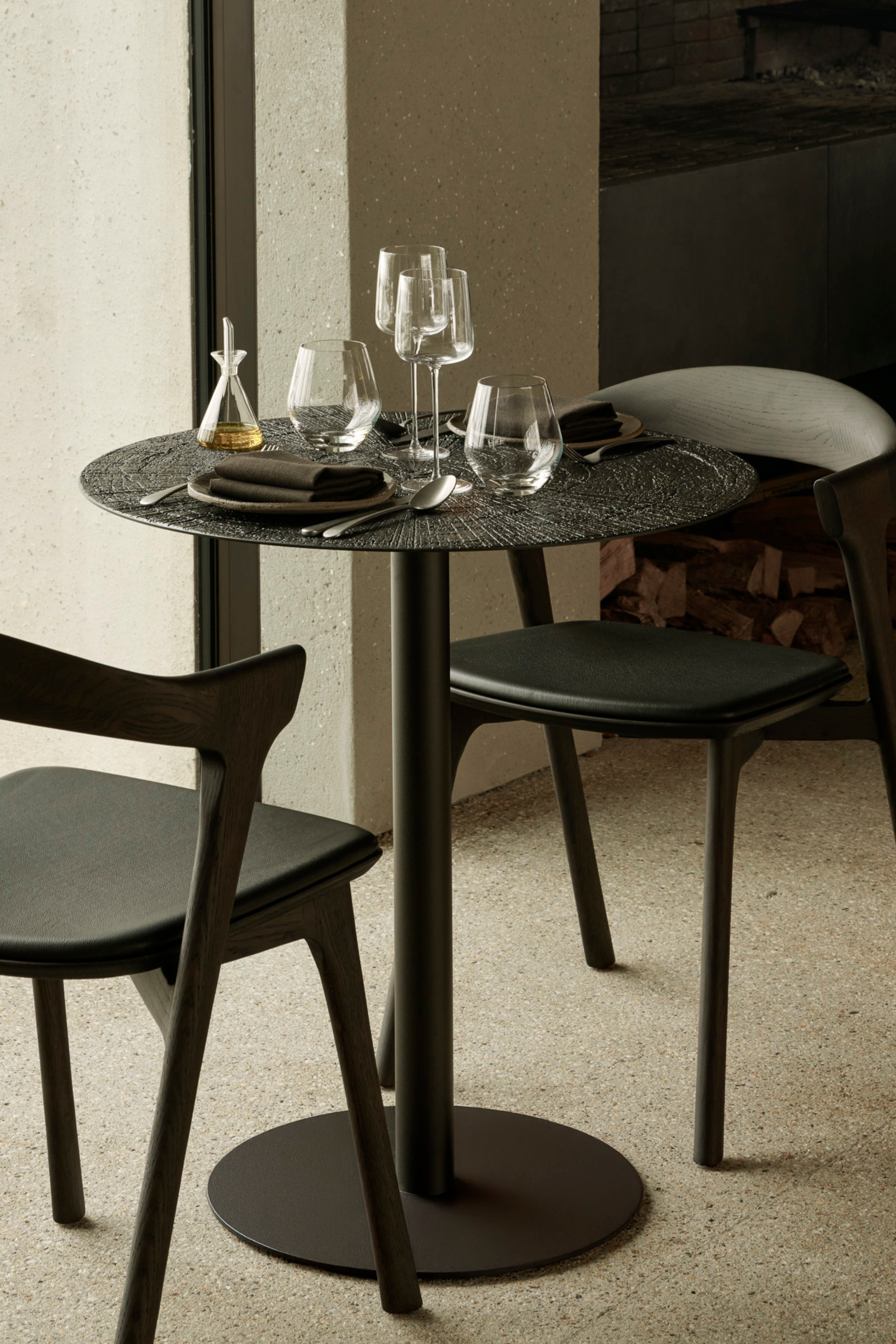 Blend Round Dining Table