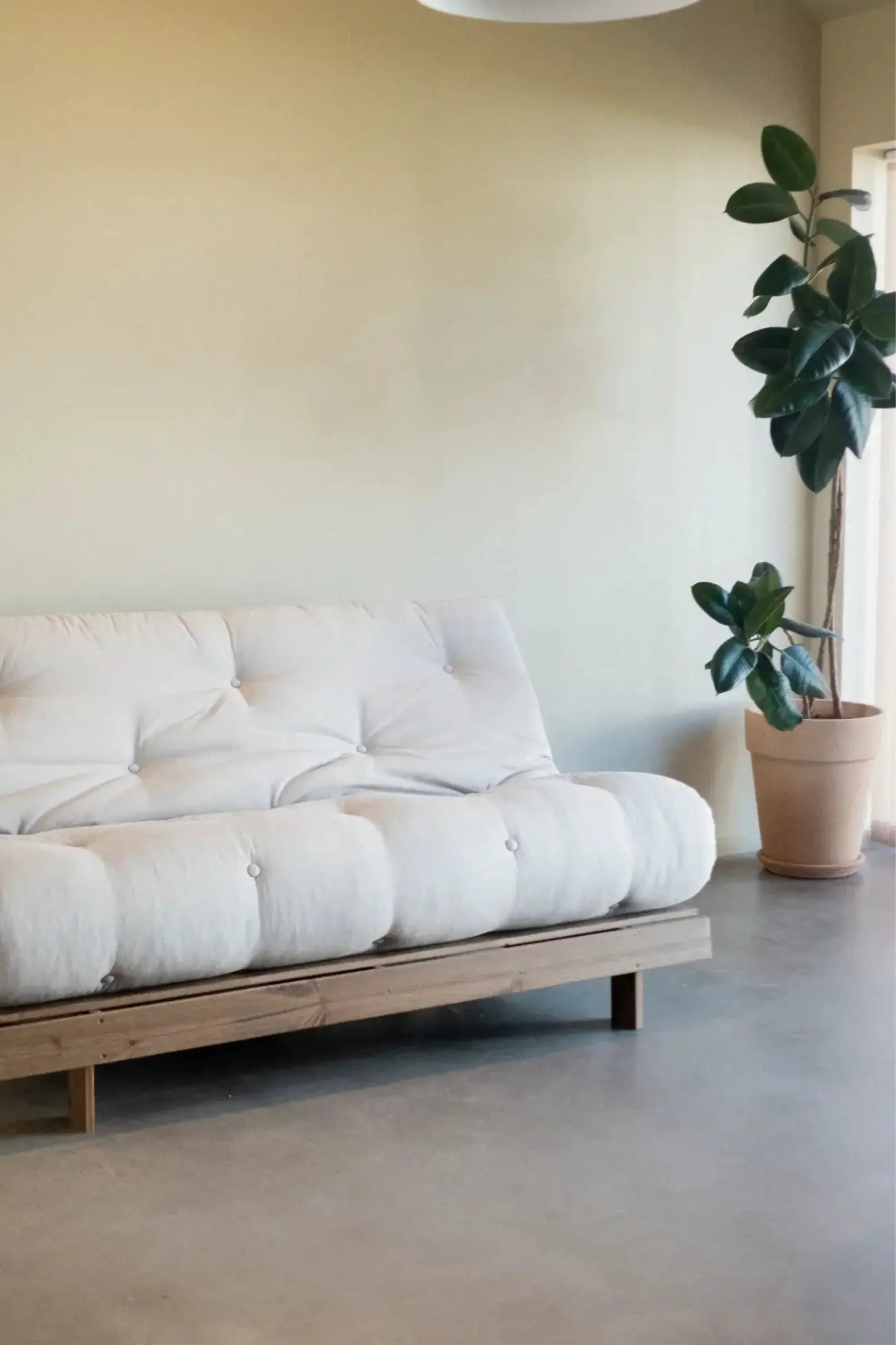 Roots 160 Sofa Bed