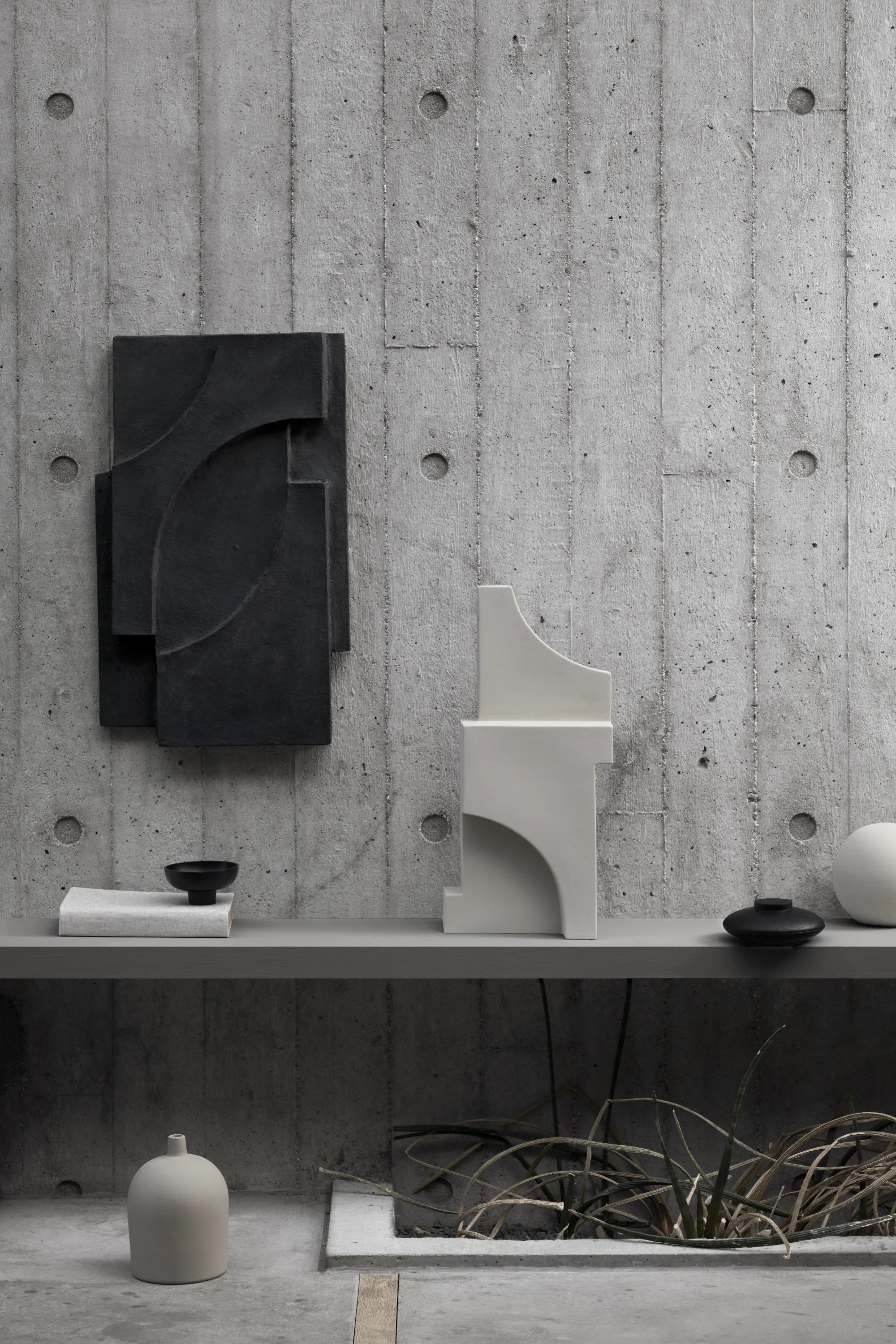 Serif Relief M - THAT COOL LIVING