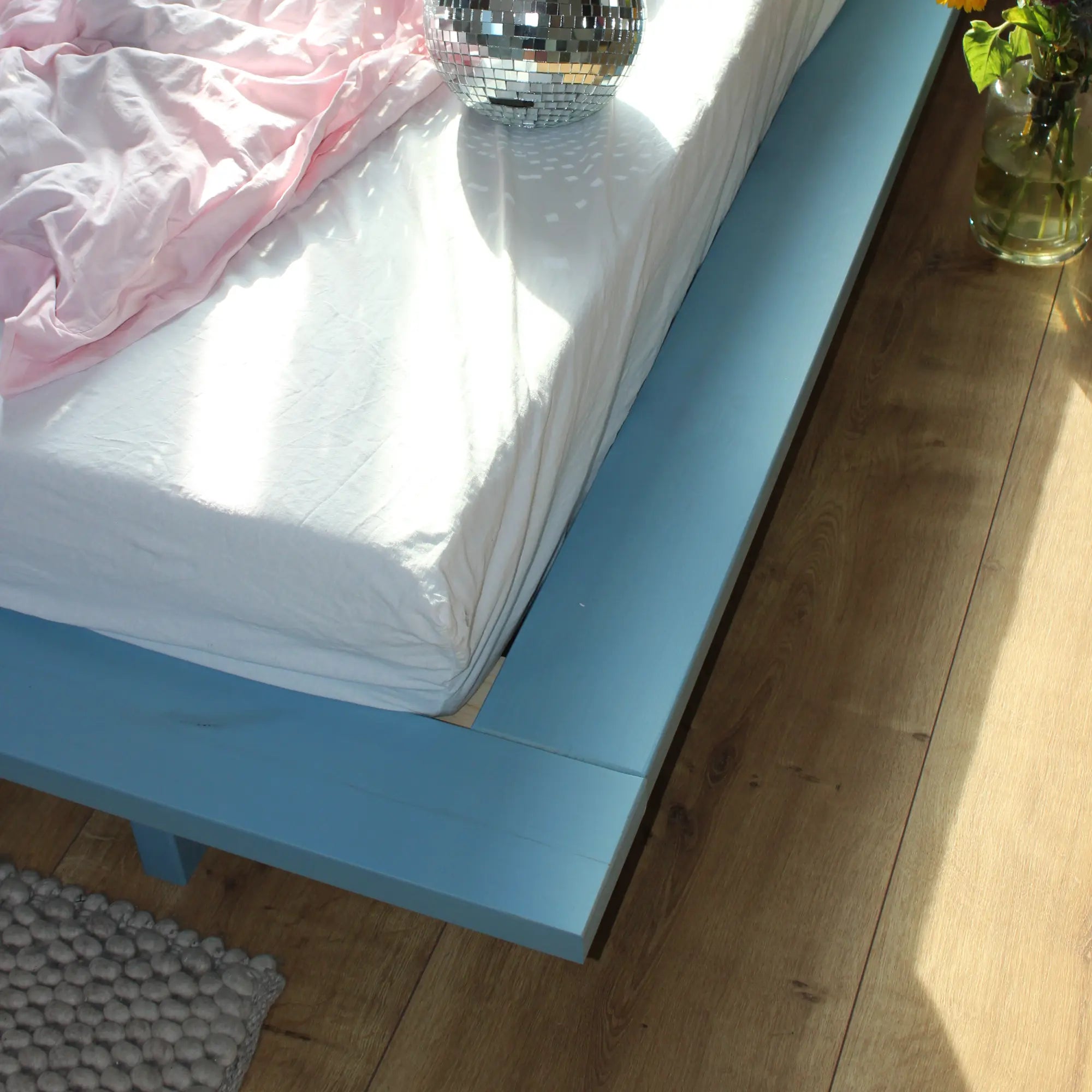 Japan Bed - Blue Dream | Minimalist Japanese Platform Bed Karup Design