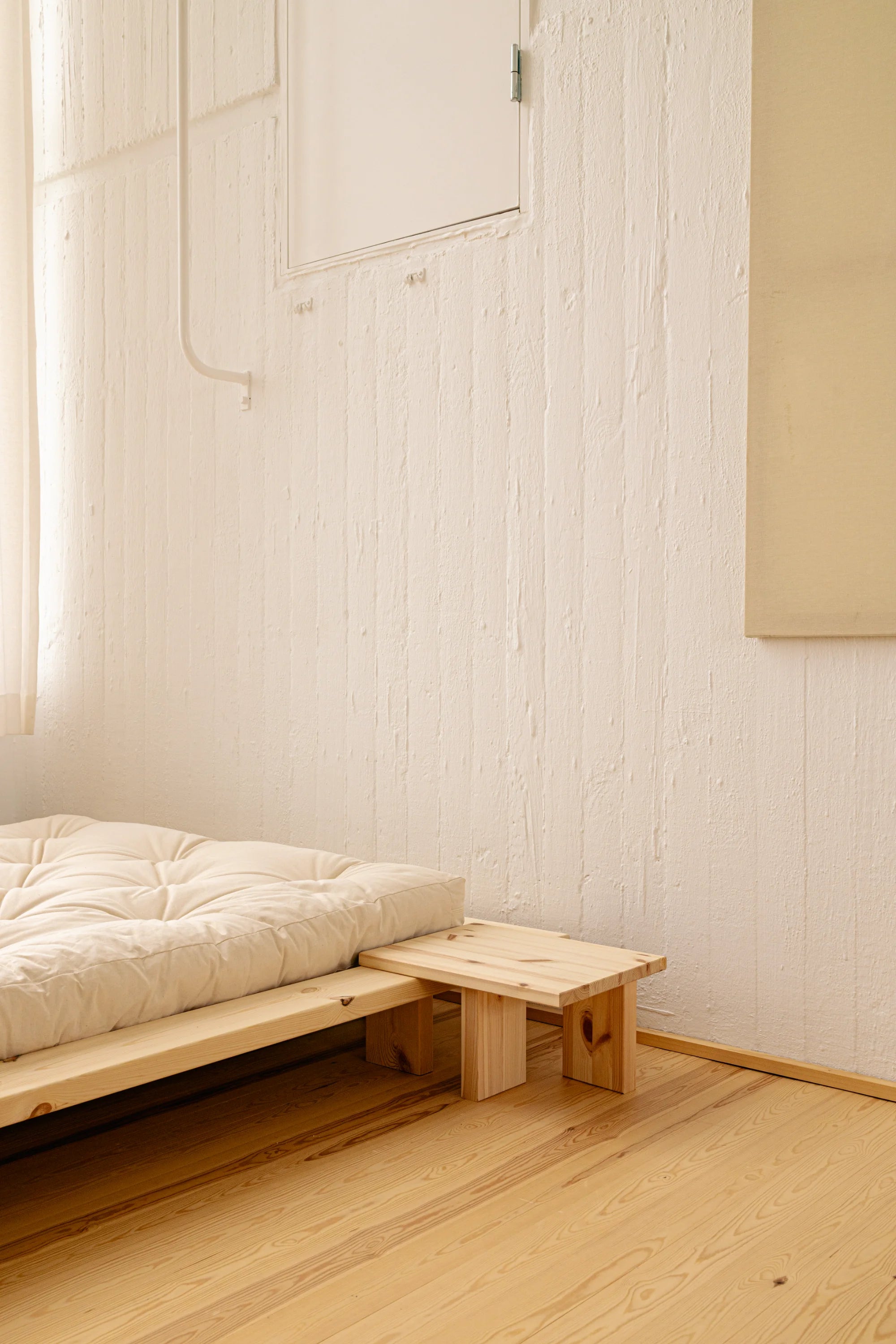 Japan Bedside Table