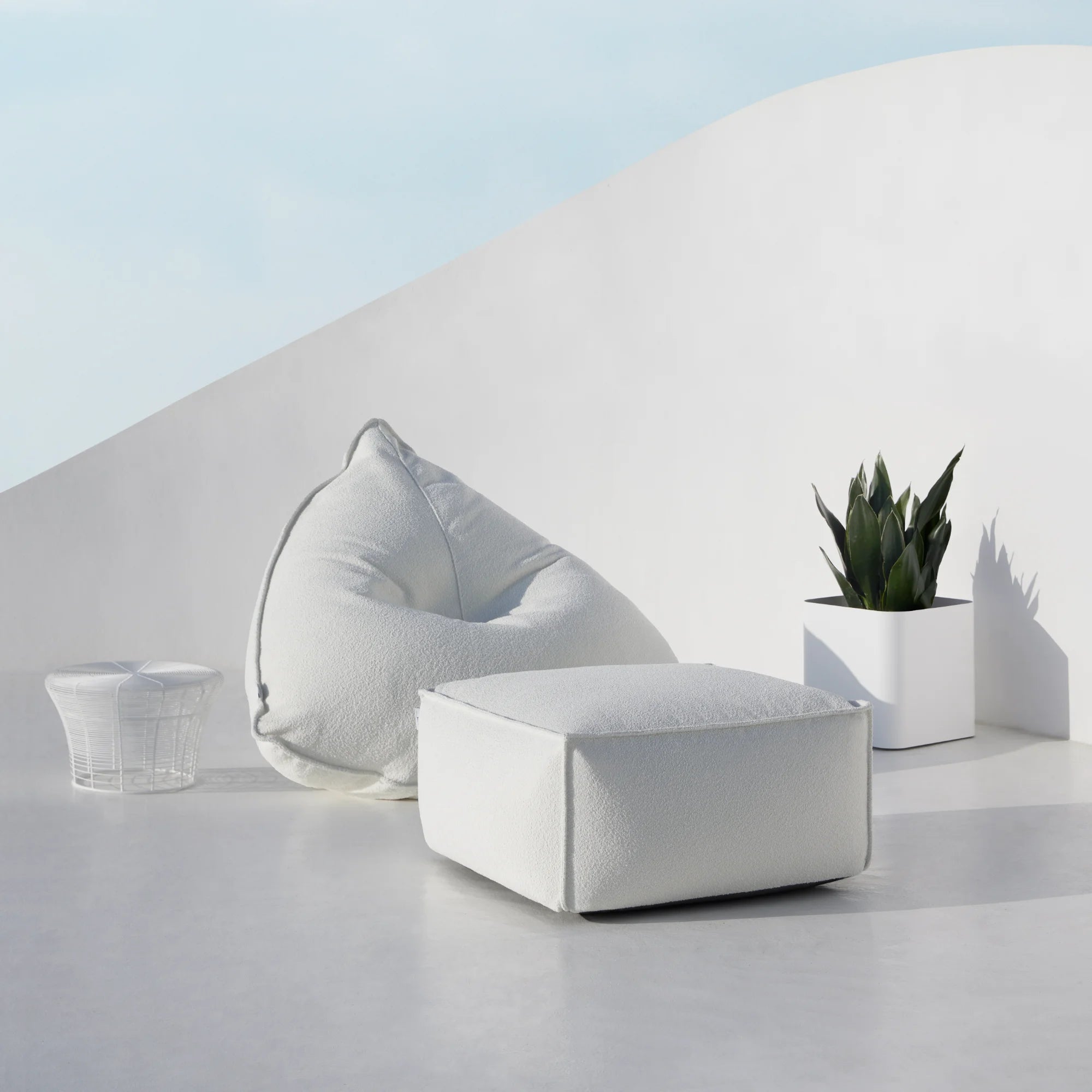 Sonora Outdoor Planter 1 - THAT COOL LIVING