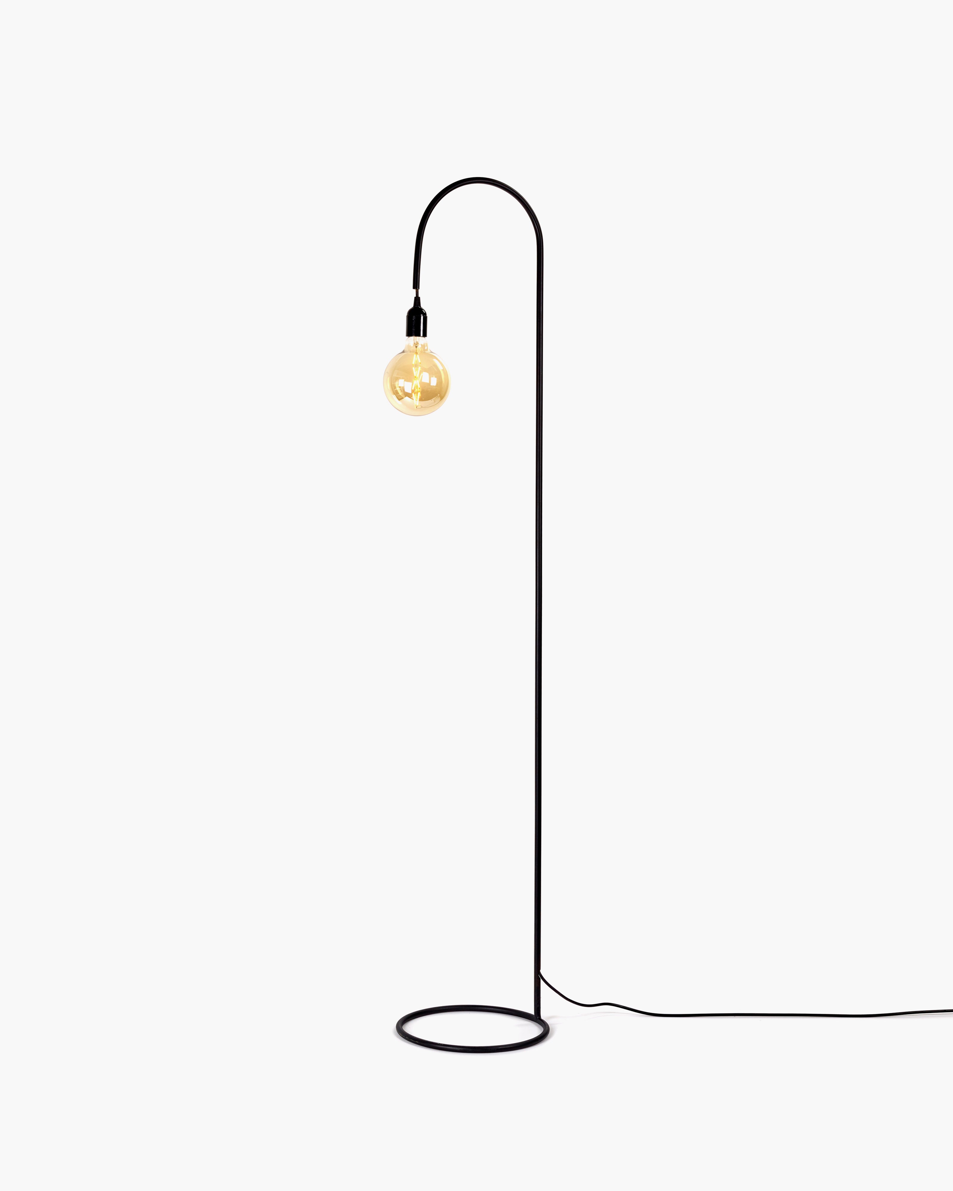 Circle lamp M black Metal Sculptures - THAT COOL LIVING