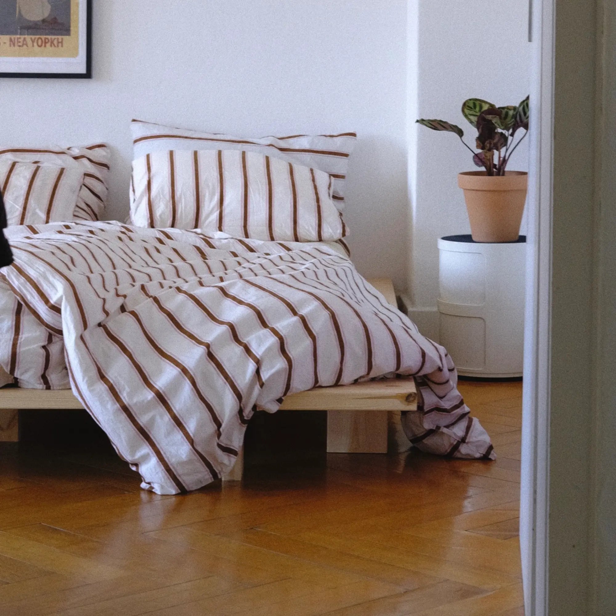 Japan Bed - Low Profile Bed Frame by Karup Design – Minimalist Japanese Platform Bed