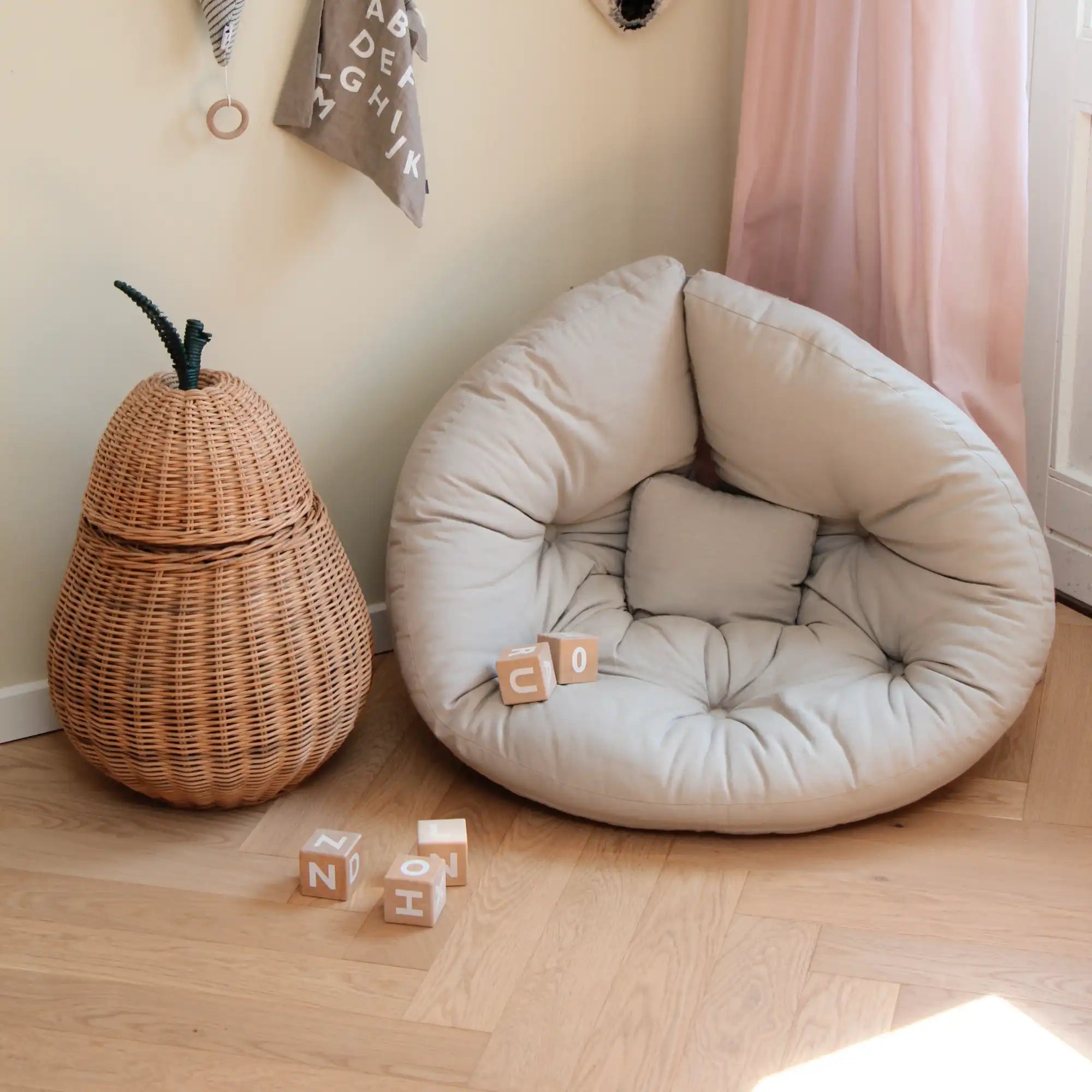 Mini Nido Futon Chair - THAT COOL LIVING