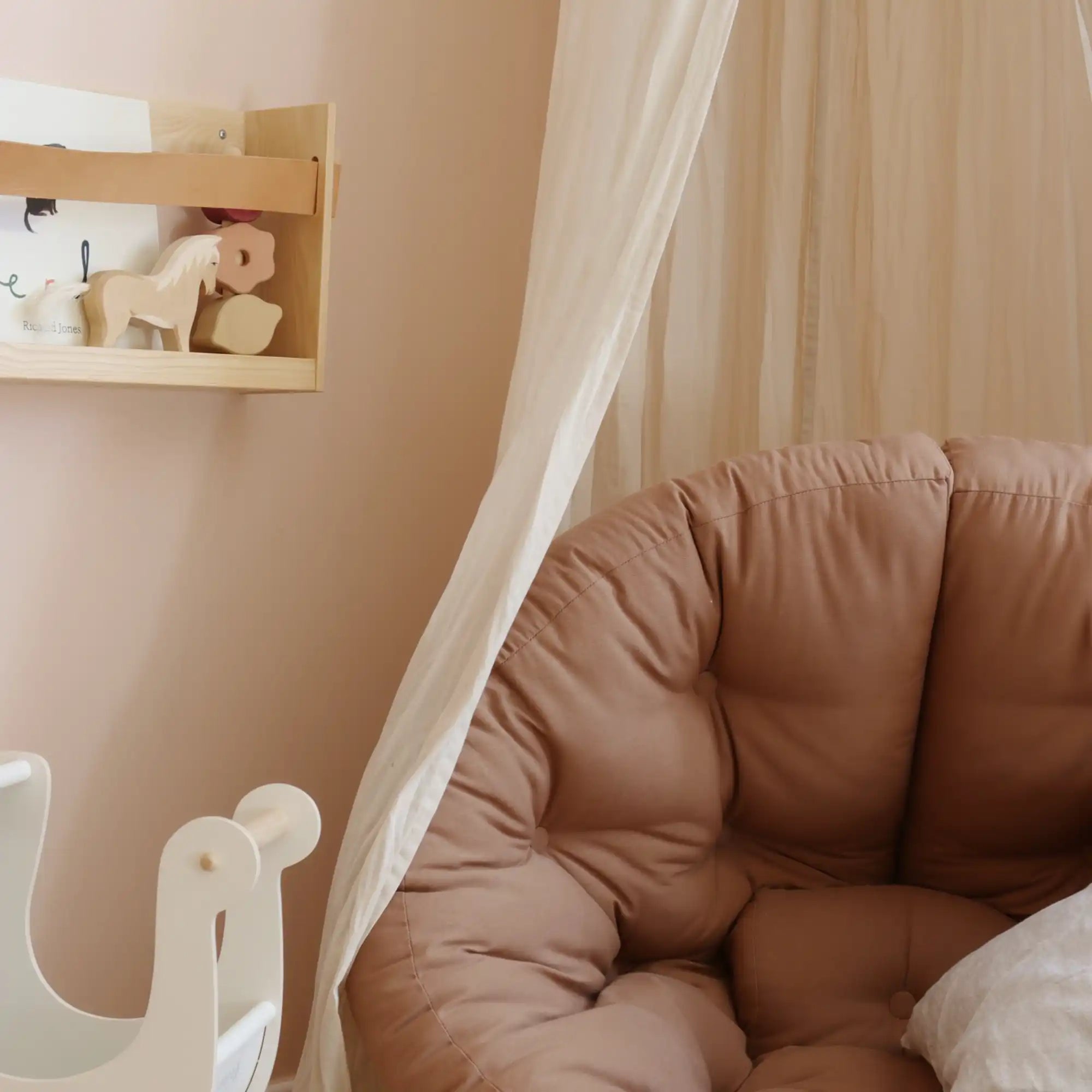 Nido Futon Chair - THAT COOL LIVING