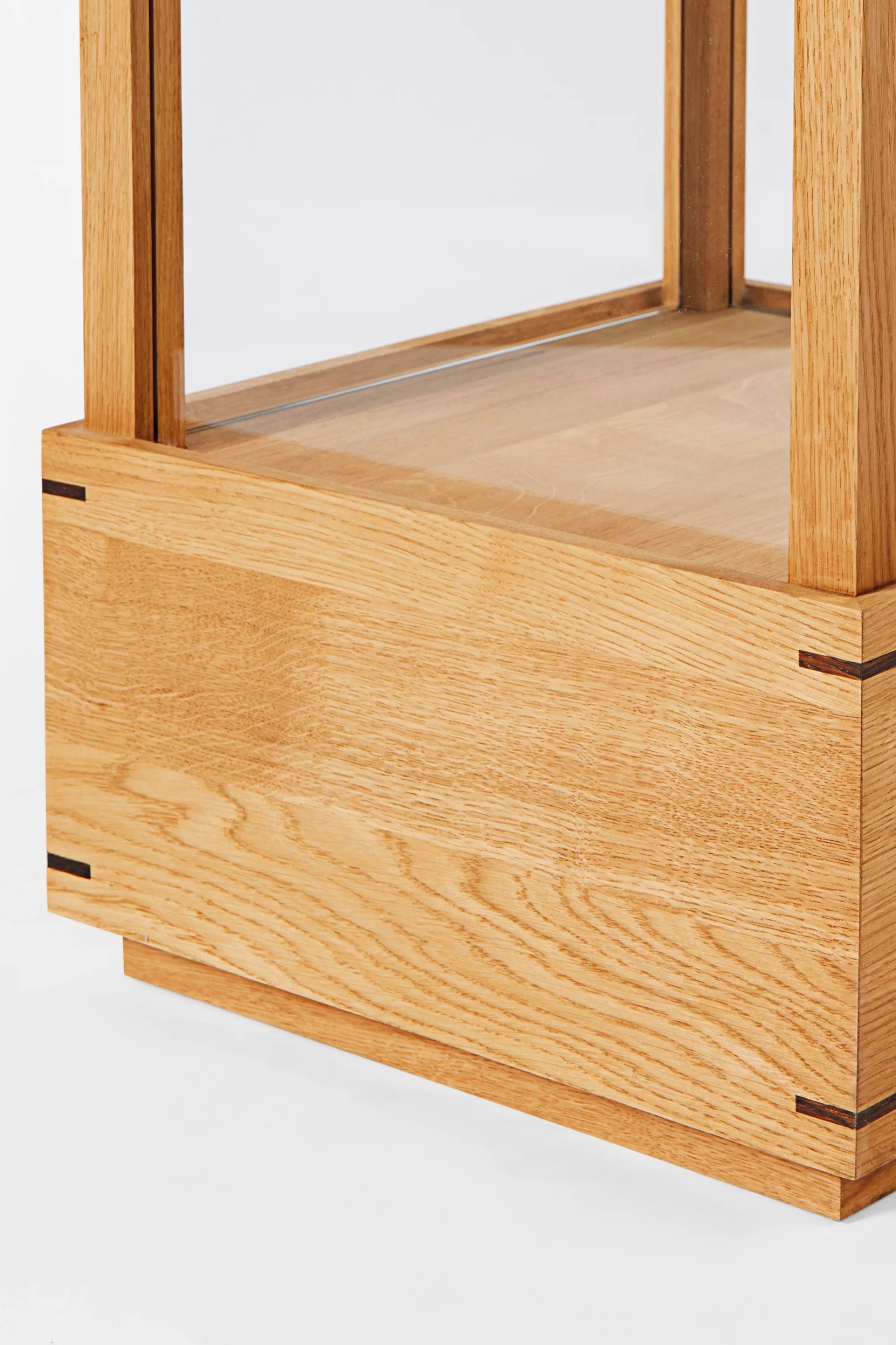 Japanese Cabinet M - THAT COOL LIVING