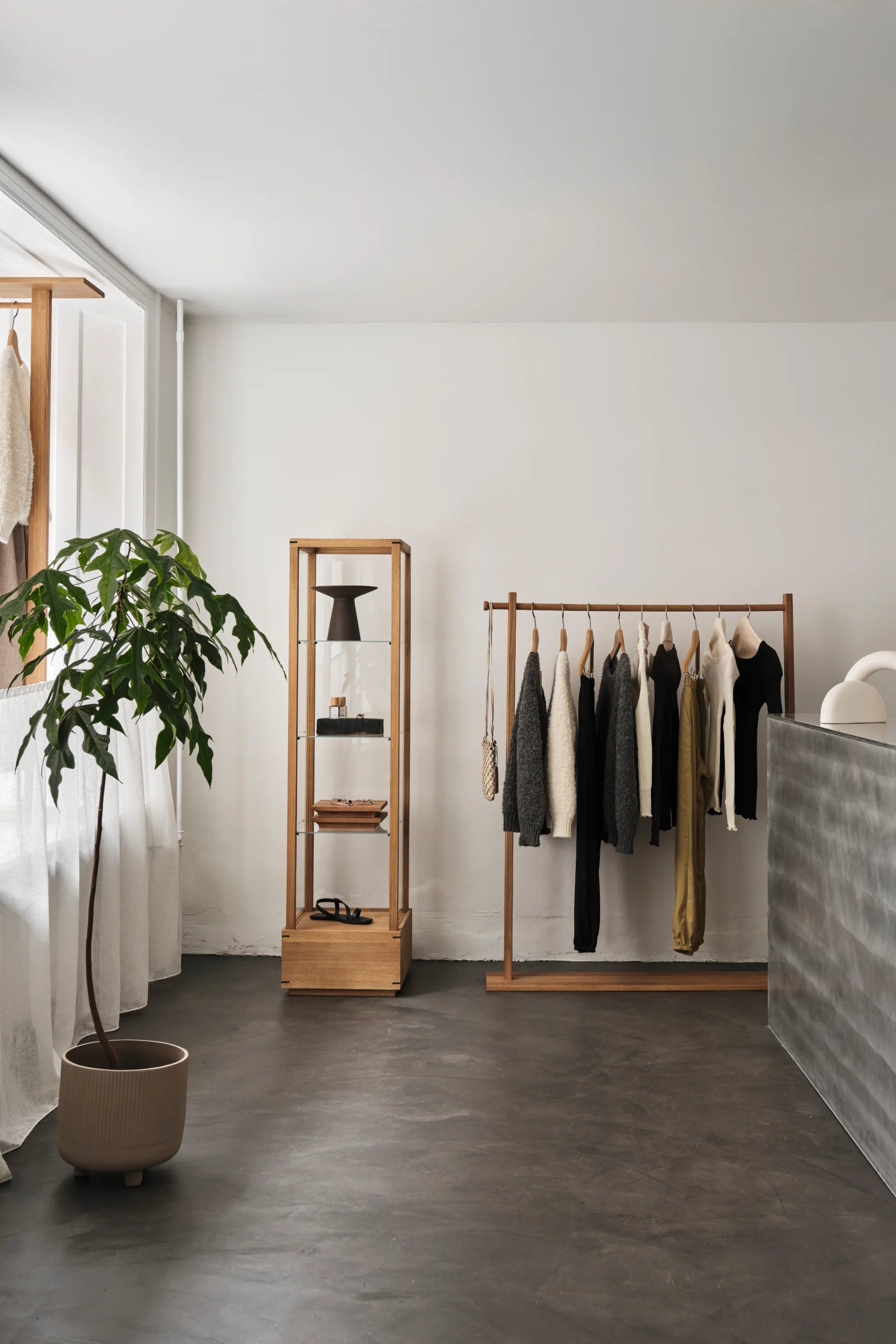 Japanese Cabinet M - THAT COOL LIVING