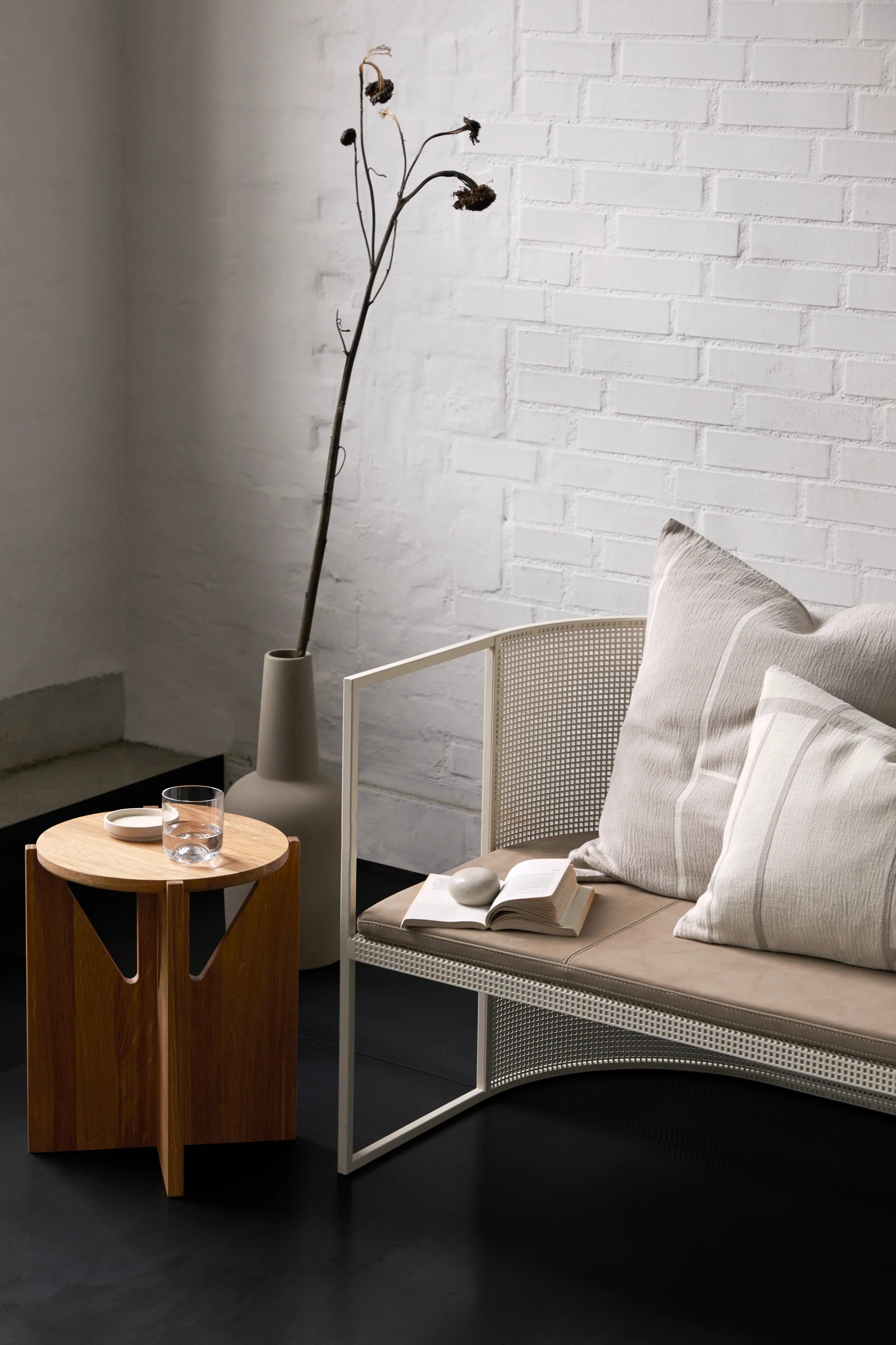 Bauhaus Lounge Bench - THAT COOL LIVING