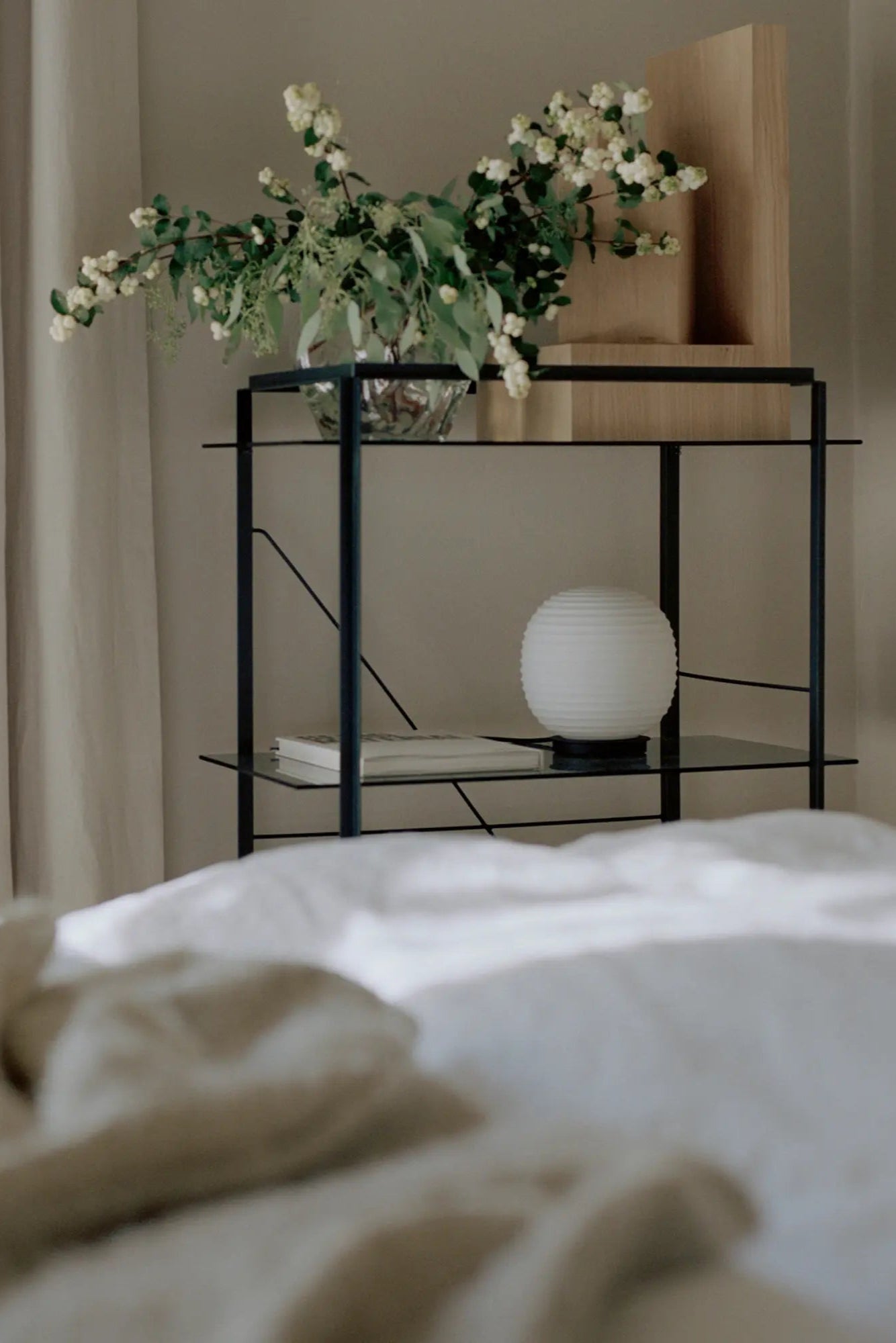  Modern Lantern Globe Lamp with Geometric Design and Dimmable Edison Bulb