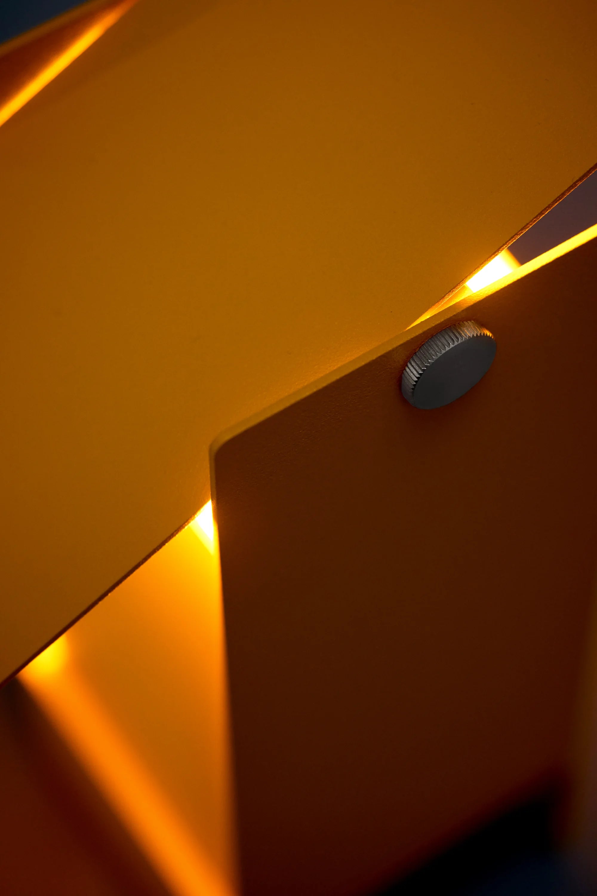 Pivoting Table Lamp - THAT COOL LIVING