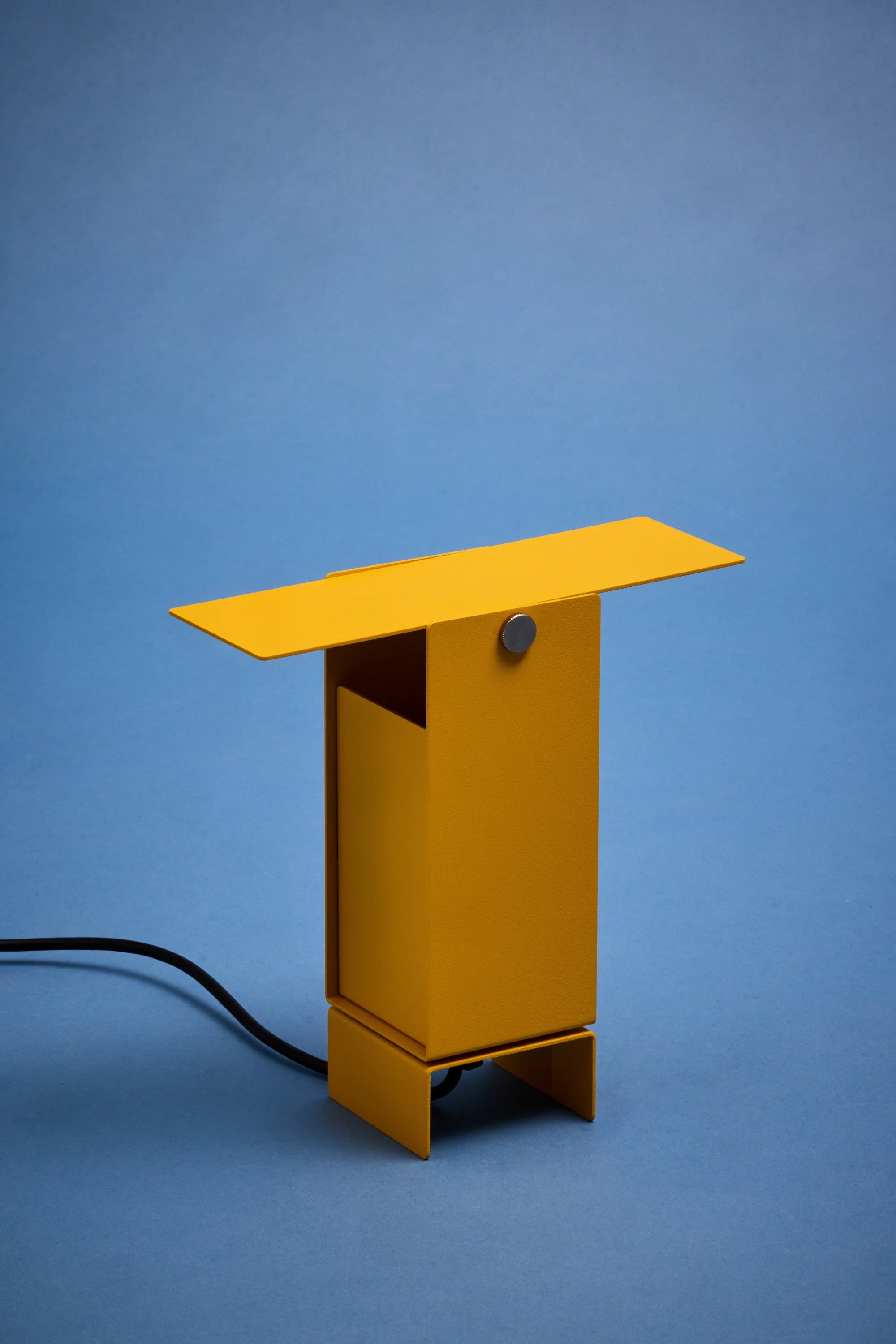Pivoting Table Lamp - THAT COOL LIVING