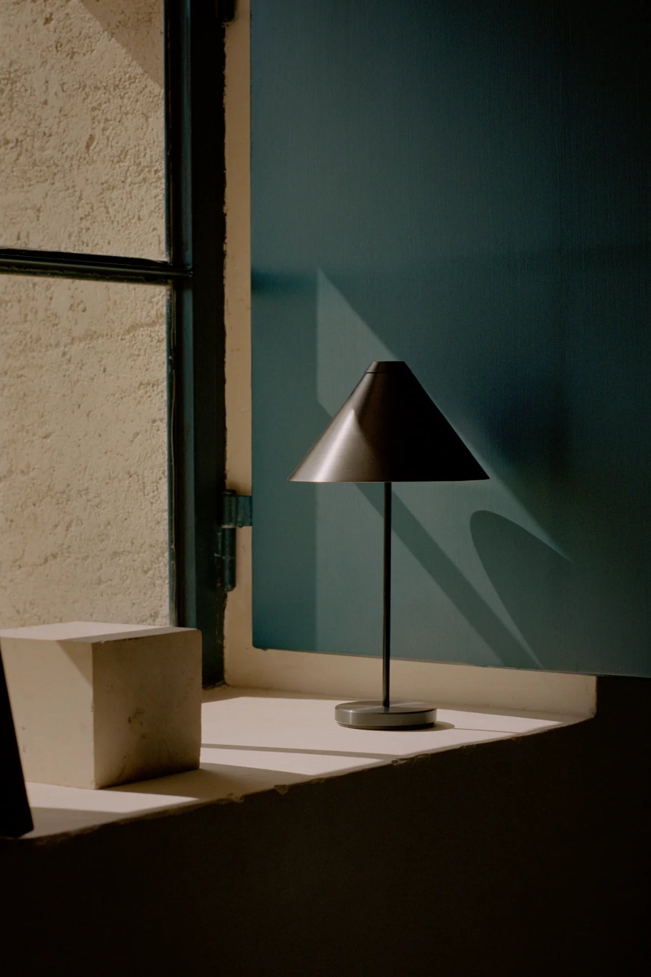 Brolly Portable Table Lamp - THAT COOL LIVING
