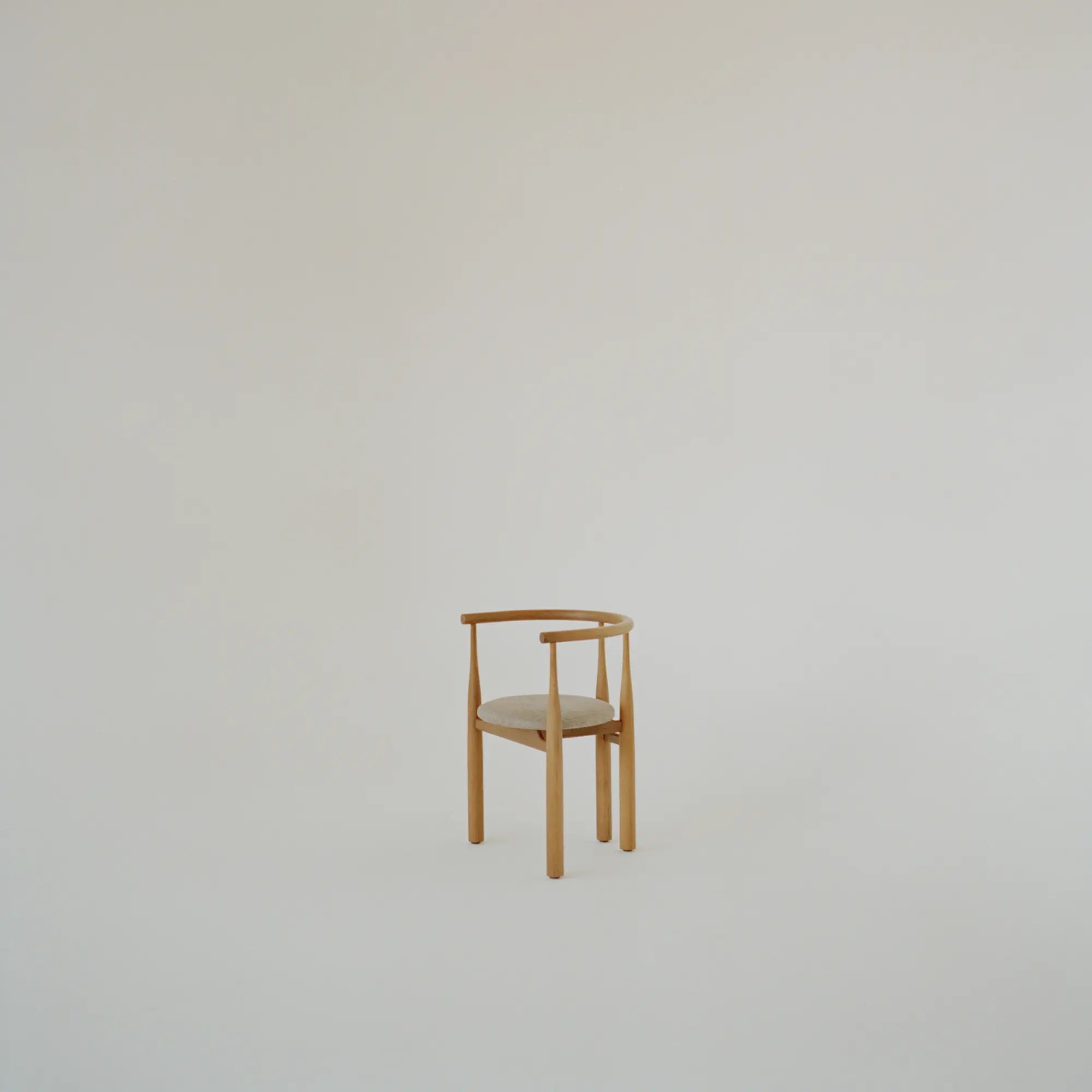Modern and comfortable Bukowski Chair with sleek design and plush cushioning