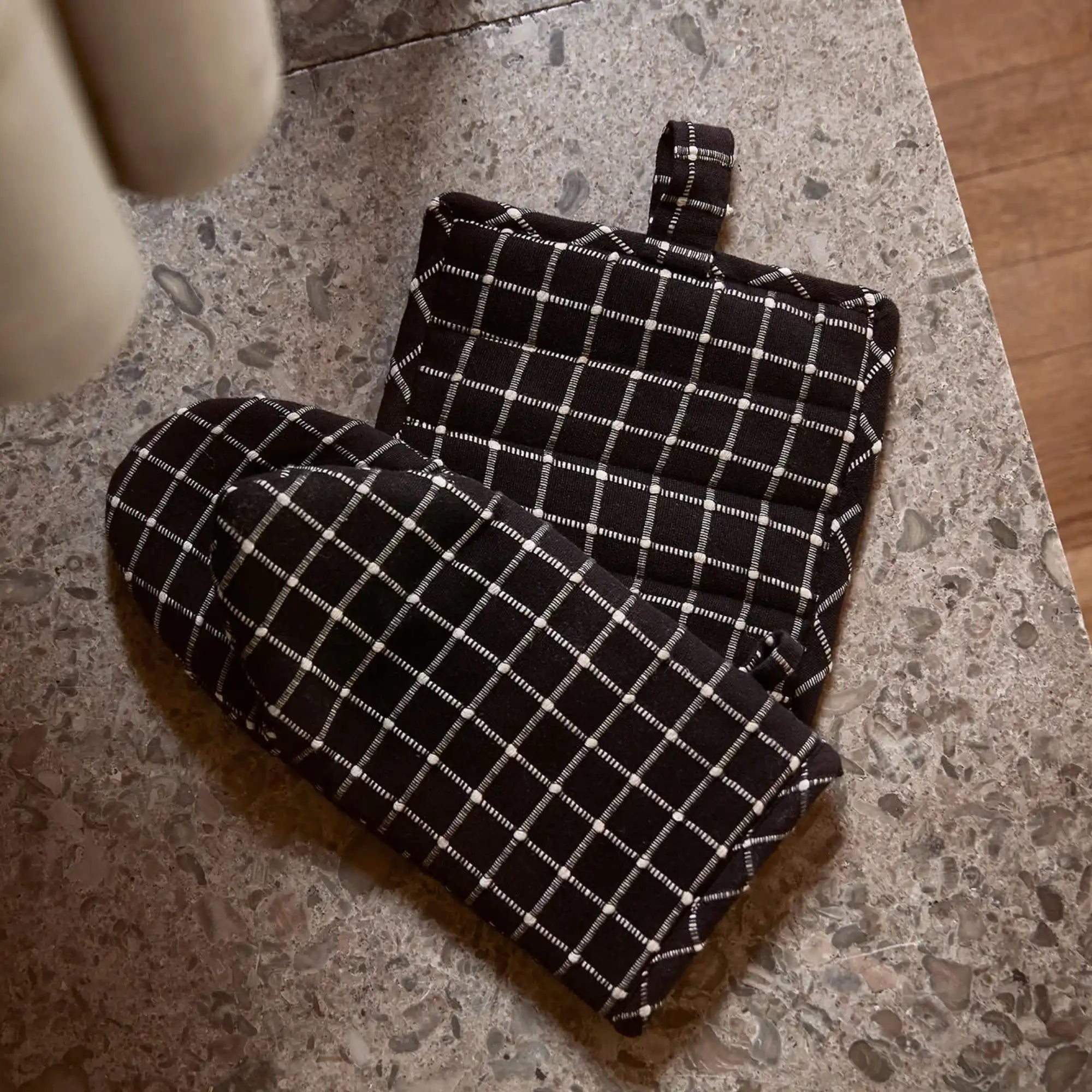 Noki Oven Glove - THAT COOL LIVING