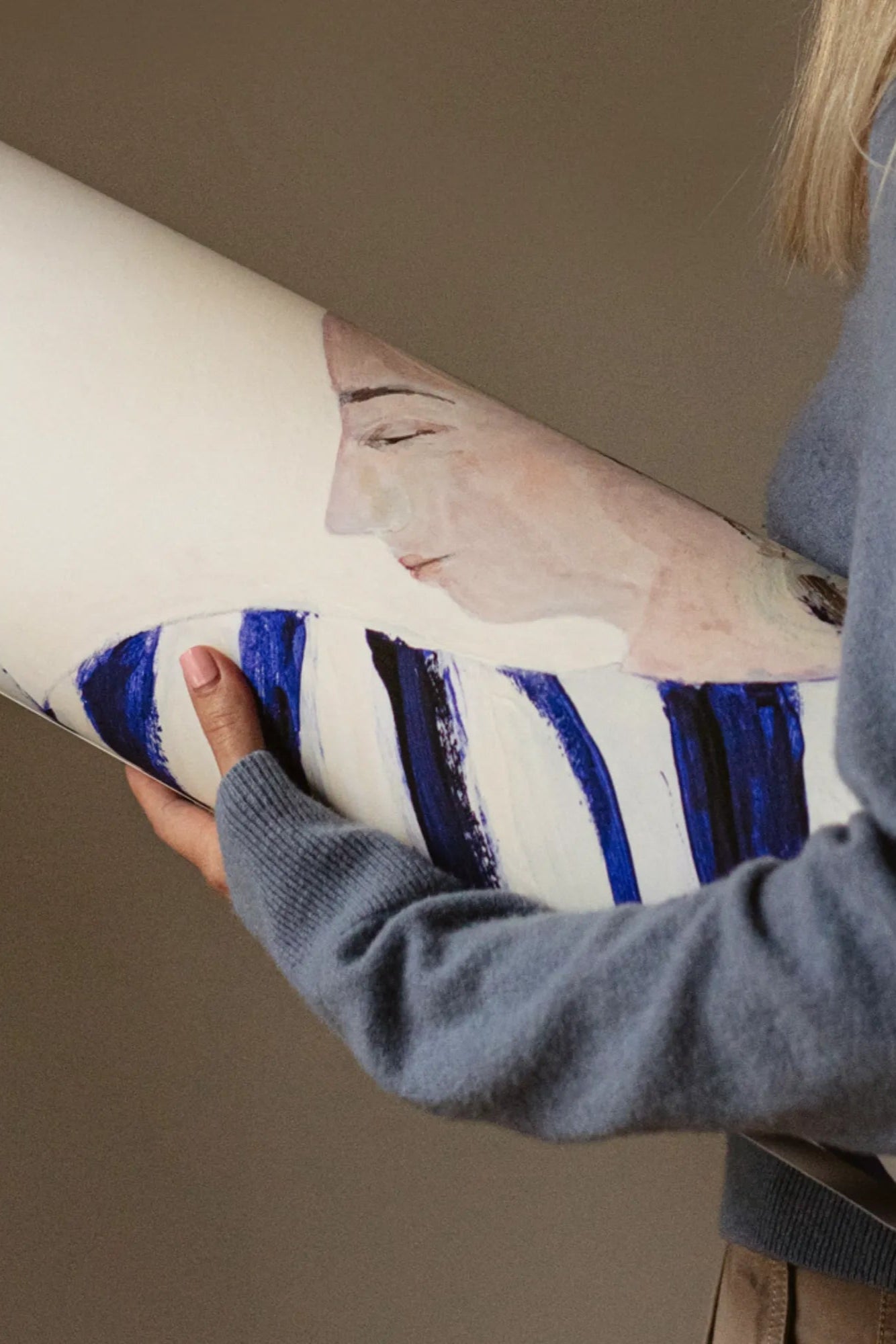  Fashionable blue and white striped fabric adorned with a Concorde airplane 