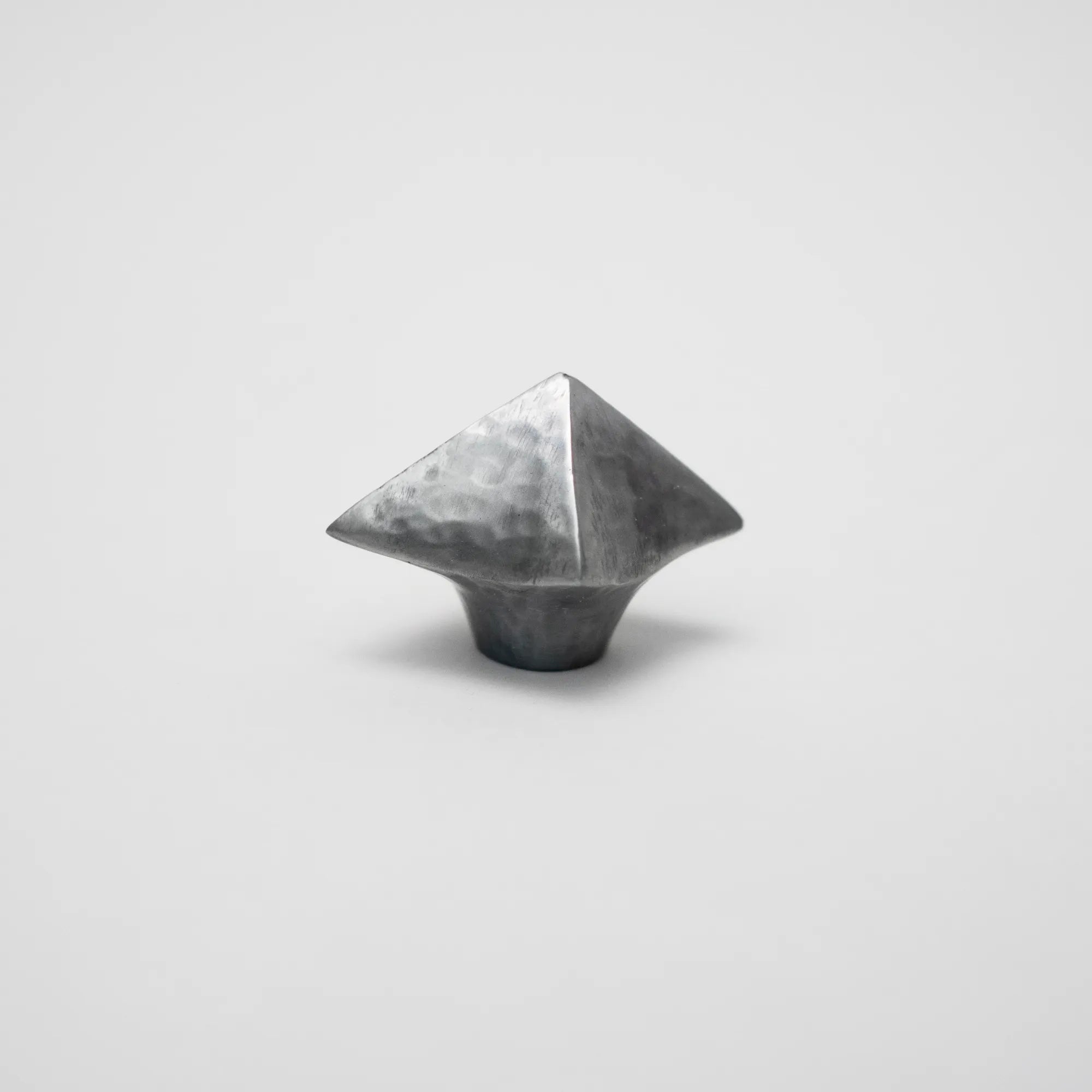 Villum Knob - Set of 2 - Zinc - THAT COOL LIVING