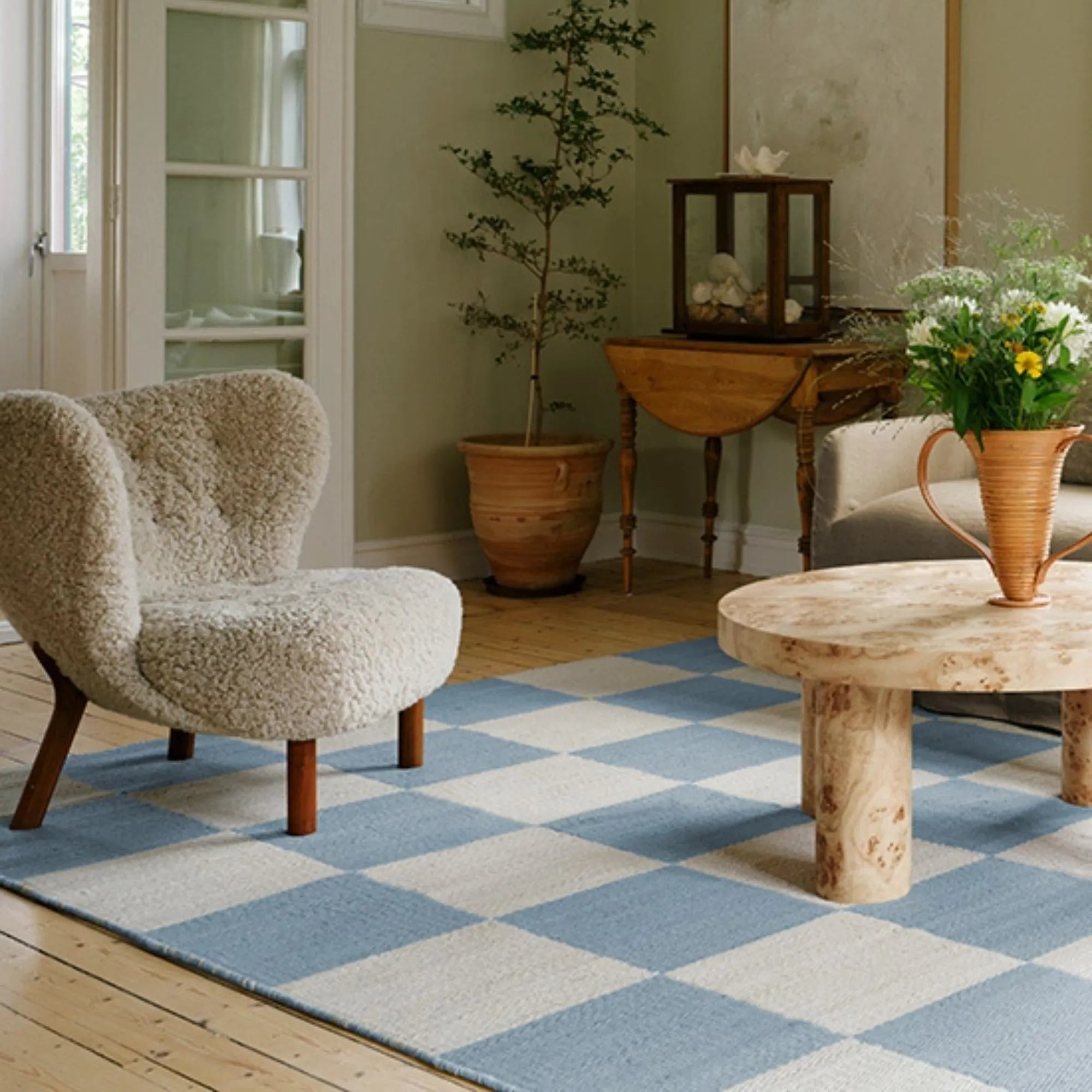  Close-up of Chess Wool Rug with Intricate Handwoven Detailing in Natural Wool Colors