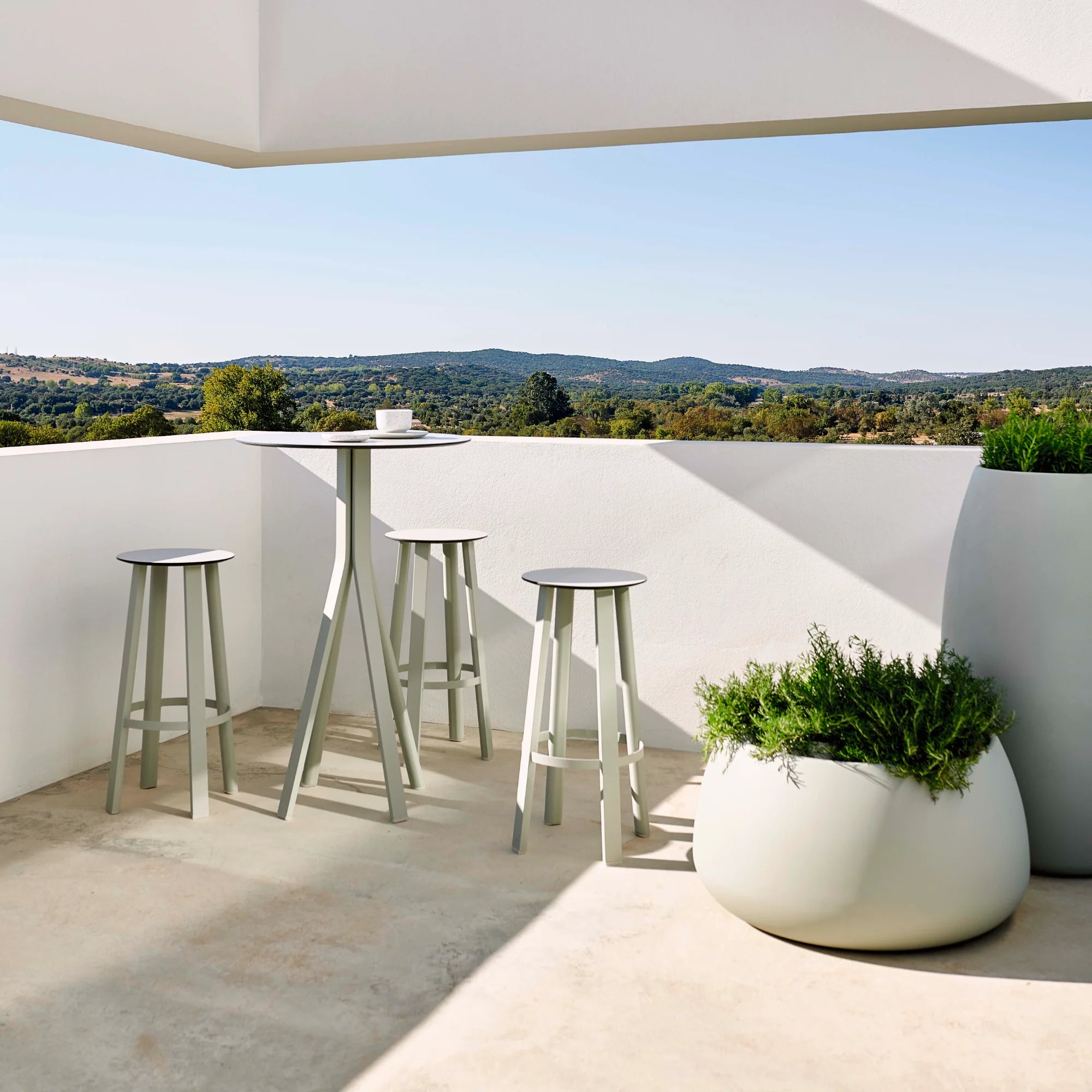 Sahara Outdoor Planter 3 - THAT COOL LIVING