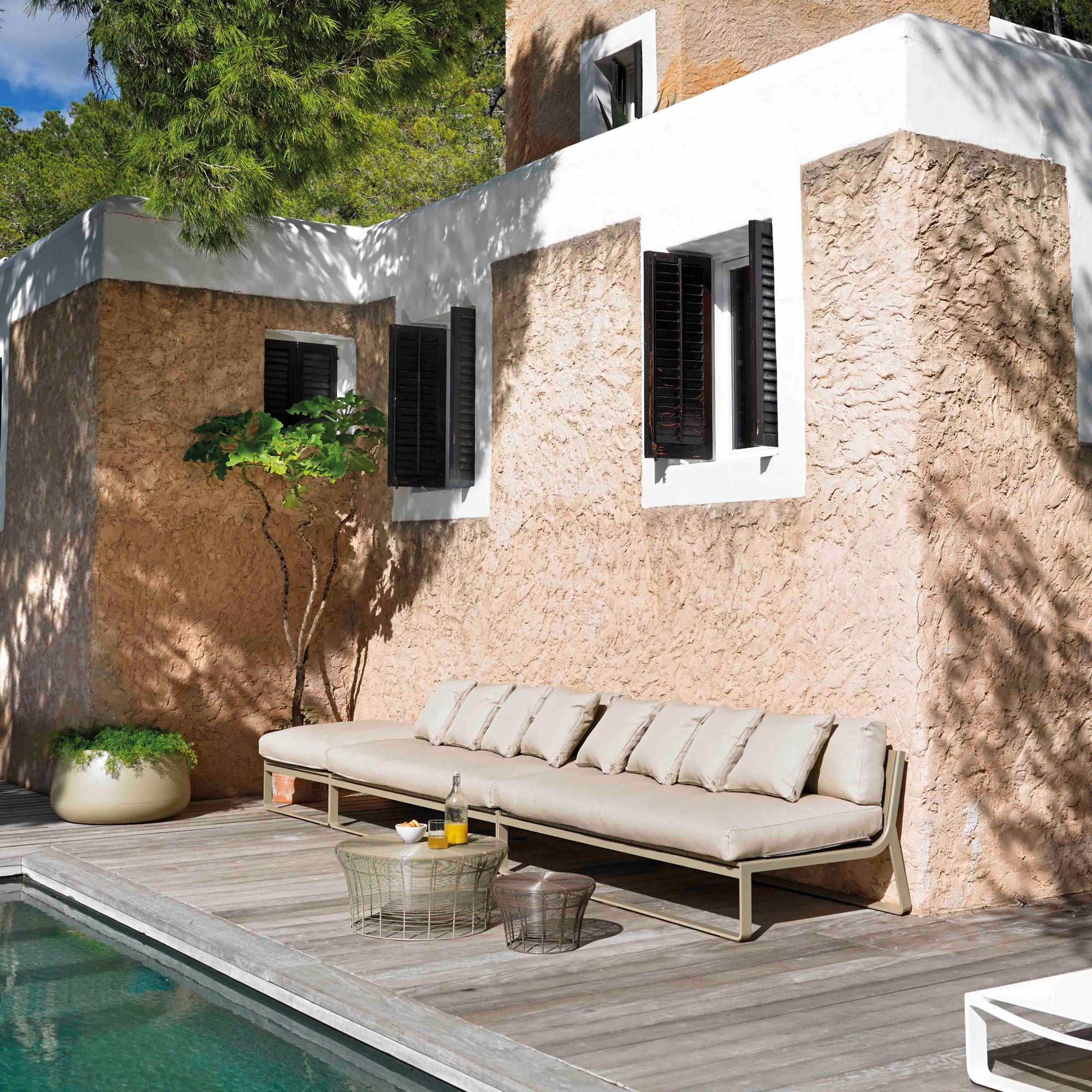 Sahara Outdoor Planter 3 - THAT COOL LIVING